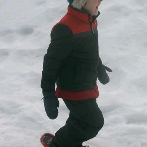 Meet your Posher, Crystal